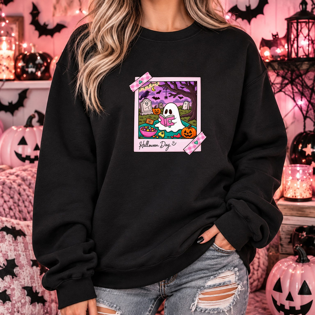 Halloween Day ghost Polaroid sweatshirt in black